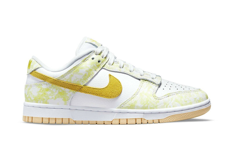 Nike Dunk Low Strike Yellow (W)